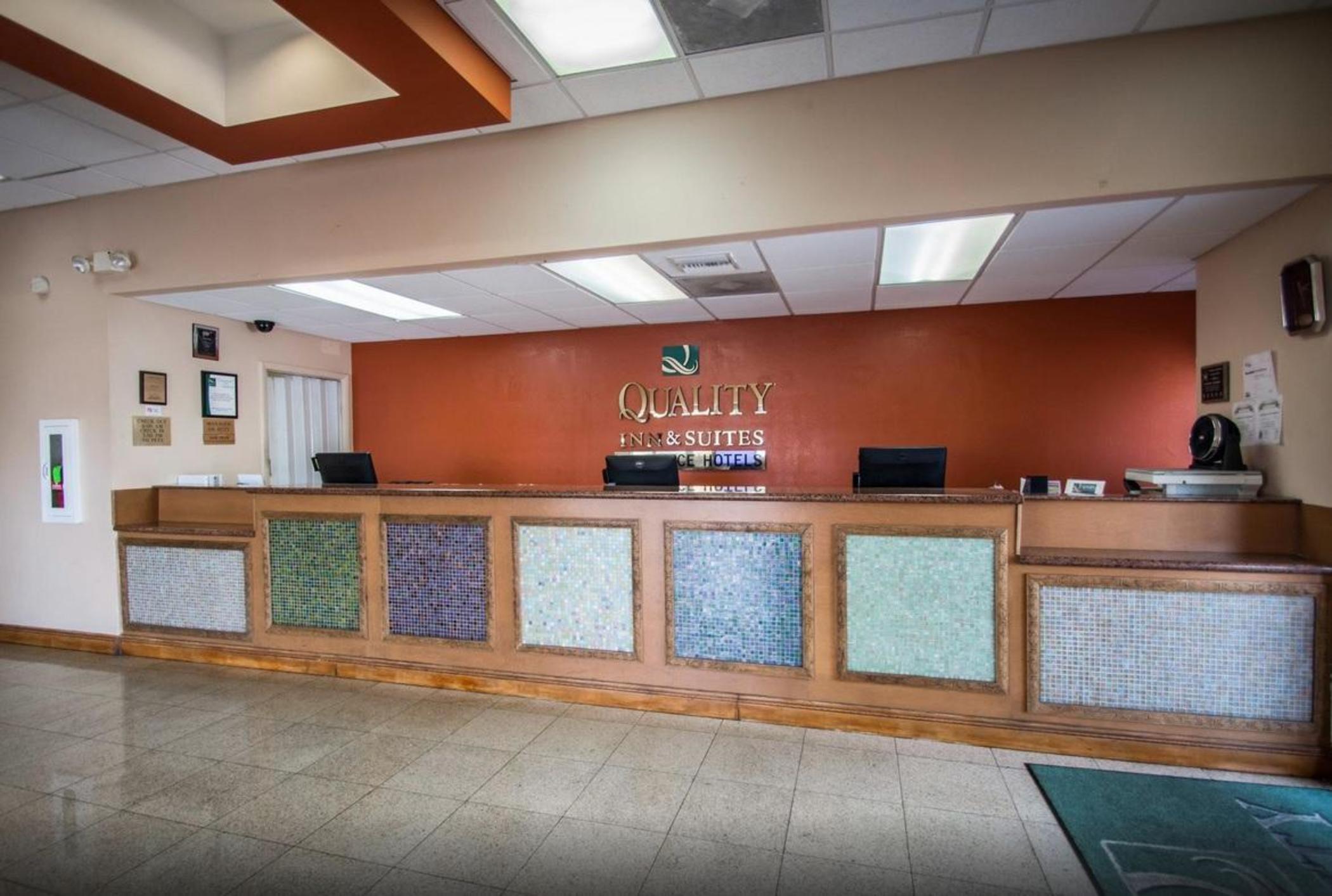 Quality Inn & Suites Eastgate Kissimmee Exterior foto